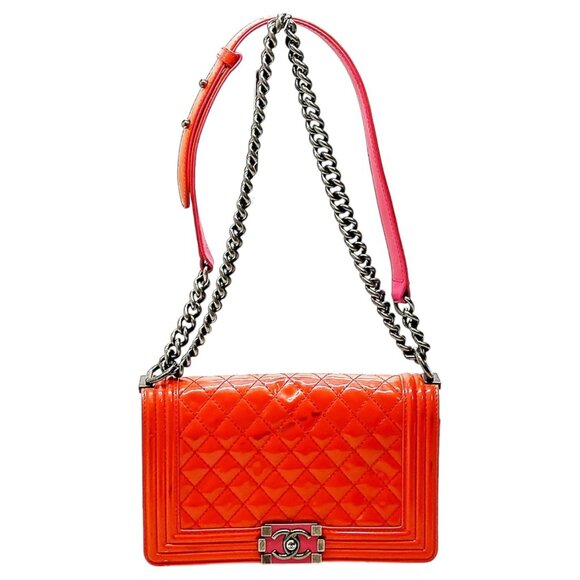 615965BW (X6) Chanel Shoulder Bag Red Patent Leather - Picture 1 of 13